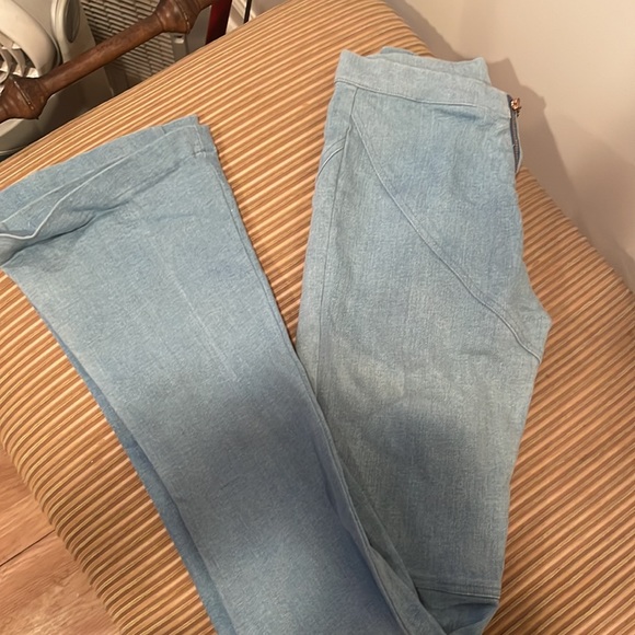 Flare jeans - Picture 2 of 3